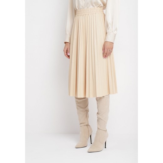 Jasnobeżowa Spódnica Plisowana Midi z Imitacji Skóry Narotte ze sklepu Born2be Odzież w kategorii Spódnice - zdjęcie 163494842