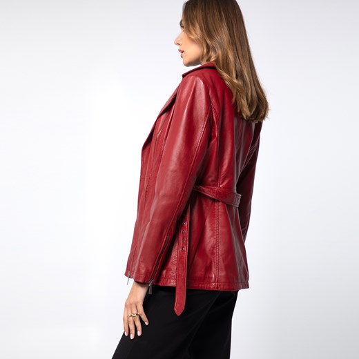 Damska kurtka skórzana z paskiem czerwona ze sklepu WITTCHEN w kategorii Kurtki damskie - zdjęcie 163555420