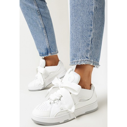 Buty sportowe damskie Born2be sneakersy białe sznurowane