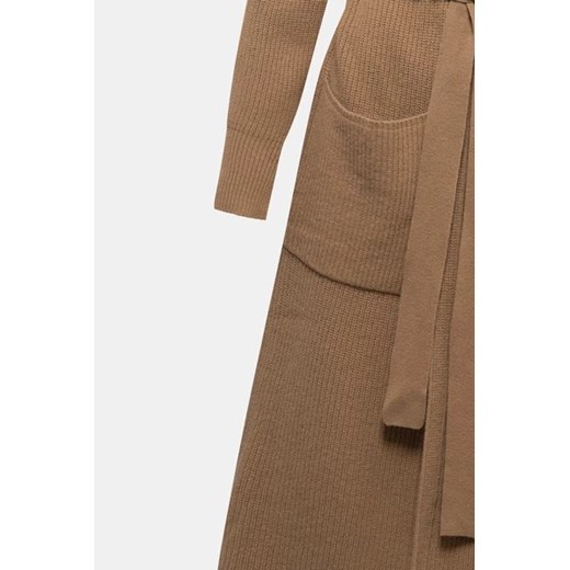 Sweter damski Stefanel z dekoltem w serek 