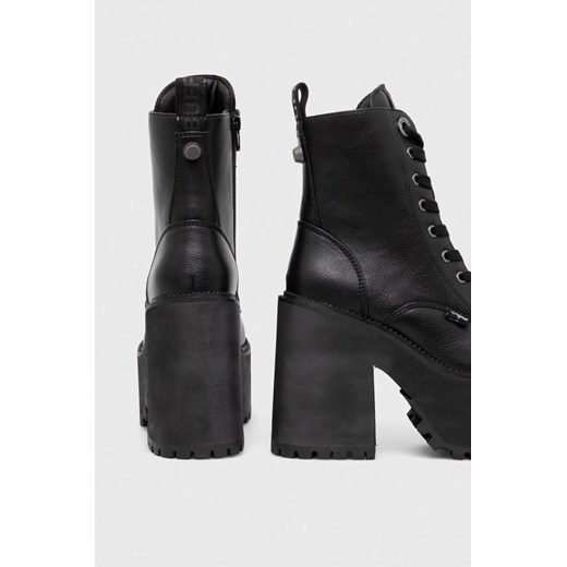 Buffalo botki
Killah Lace Up Mid damskie kolor czarny na słupku 1622373 Buffalo 37 ANSWEAR.com