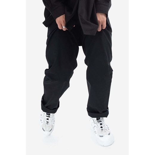 MCQ jeansy męskie kolor czarny proste 646536RQP101000-BLACK ze sklepu PRM w kategorii Spodnie męskie - zdjęcie 163821123
