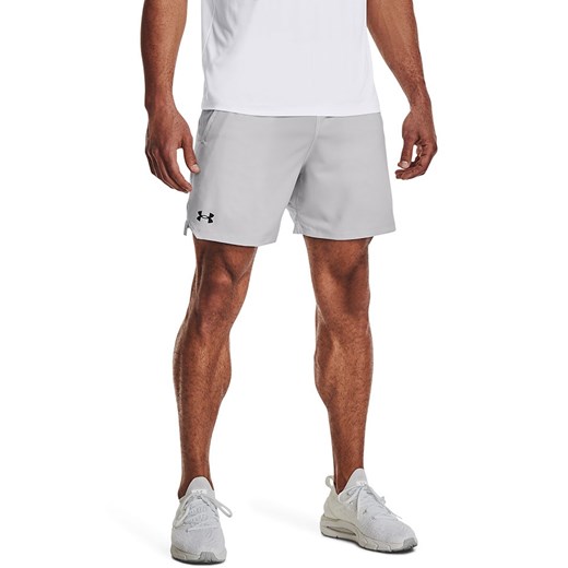Under Armour Szorty sportowe w kolorze jasnoszarym ze sklepu Limango Polska w kategorii Spodenki męskie - zdjęcie 163828430