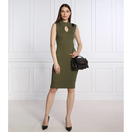 Sukienka Guess z wiskozy 