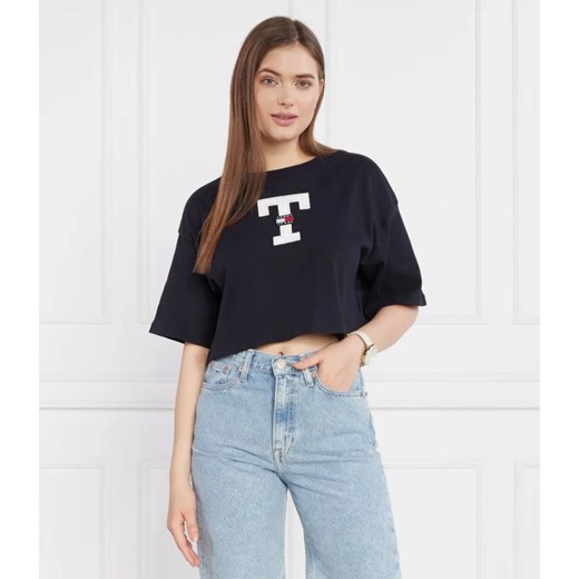 Tommy Jeans T-shirt TJW OVR CRP LETTERMAN FLAG TEE | Cropped Fit ze sklepu Gomez Fashion Store w kategorii Bluzki damskie - zdjęcie 163964952