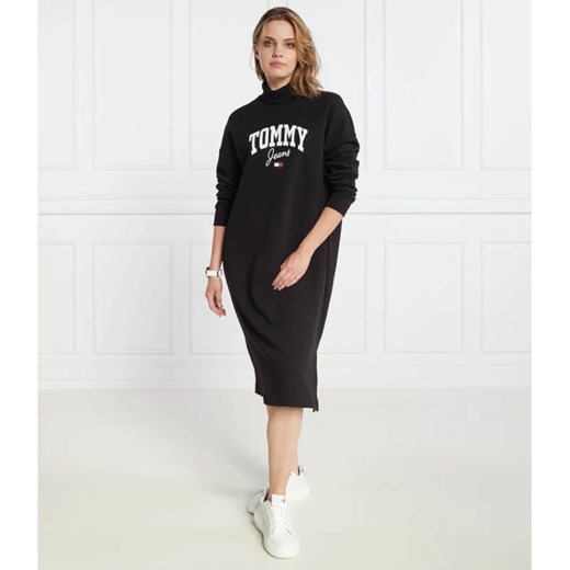 Sukienka Tommy Jeans midi z długim rękawem prosta