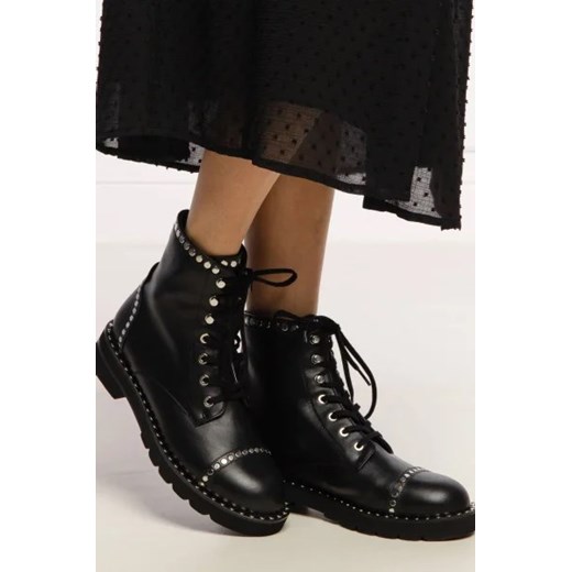 Stuart Weitzman Skórzane botki MILA LIFT STUDS Stuart Weitzman 36 wyprzedaż Gomez Fashion Store
