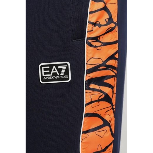 EA7 Szorty | Regular Fit M wyprzedaż Gomez Fashion Store