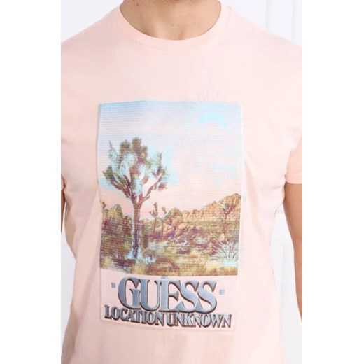 T-shirt męski Guess różowy z krótkim rękawem 