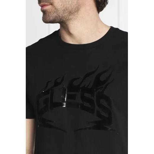 T-shirt męski Guess z napisami czarny z krótkim rękawem 