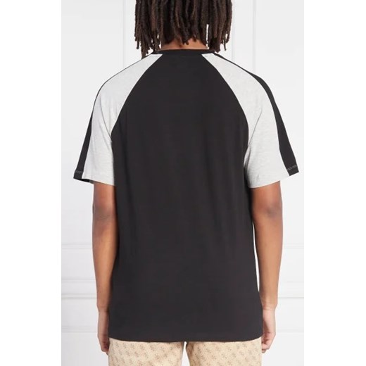 T-shirt męski Guess młodzieżowy