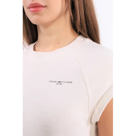 Sukienka beżowa Tommy Hilfiger casualowa prosta z okrągłym dekoltem z krótkim rękawem