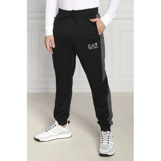 EA7 Spodnie dresowe | Regular Fit L Gomez Fashion Store okazyjna cena