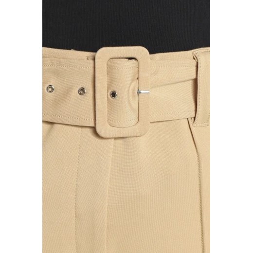 GUESS Spodnie z paskiem DARYL | Relaxed fit Guess S wyprzedaż Gomez Fashion Store