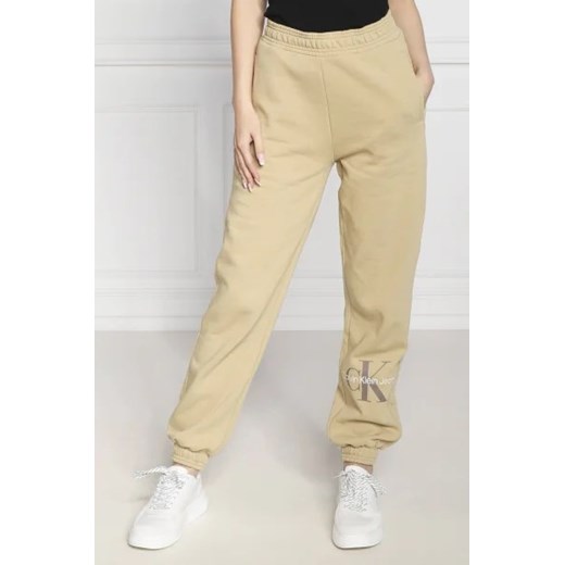 CALVIN KLEIN JEANS Spodnie dresowe ARCHIVAL MONOLOGO | Regular Fit XS wyprzedaż Gomez Fashion Store