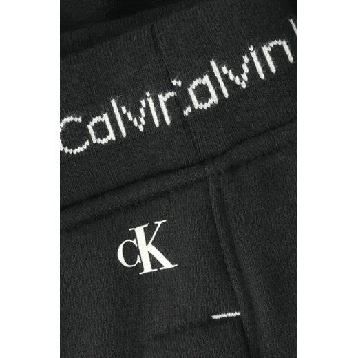 Spodnie chłopięce Calvin Klein jesienne 