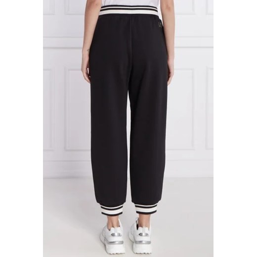 EA7 Spodnie dresowe | Loose fit XS okazja Gomez Fashion Store