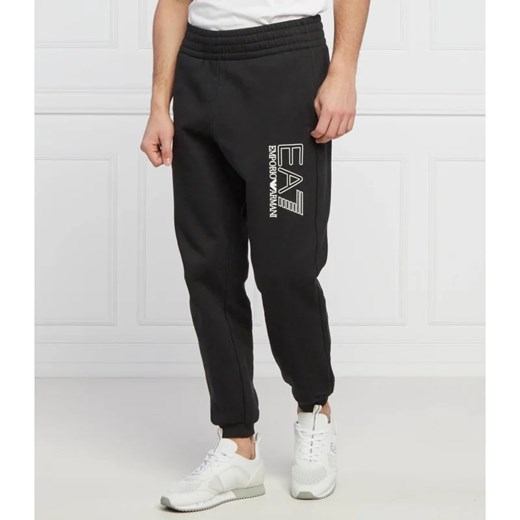 EA7 Spodnie dresowe | Regular Fit ze sklepu Gomez Fashion Store w kategorii Spodnie męskie - zdjęcie 164321544