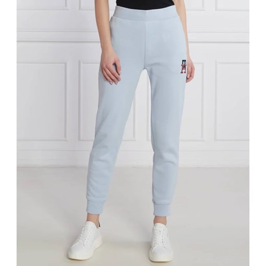 Tommy Hilfiger Spodnie dresowe | Regular Fit ze sklepu Gomez Fashion Store w kategorii Spodnie damskie - zdjęcie 164321624