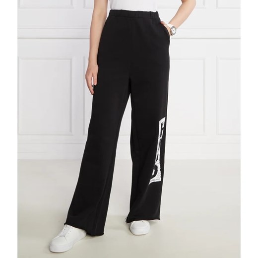 HUGO Spodnie dresowe Nasuede | Loose fit ze sklepu Gomez Fashion Store w kategorii Spodnie damskie - zdjęcie 164323334