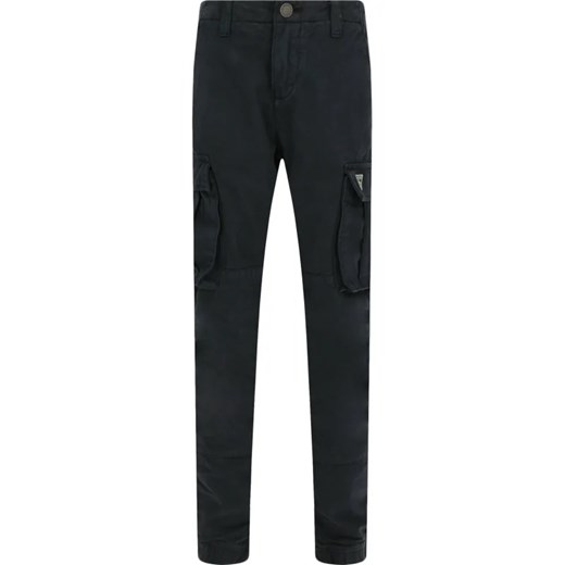 Guess Spodnie cargo | Regular Fit ze sklepu Gomez Fashion Store w kategorii Spodnie chłopięce - zdjęcie 164324471