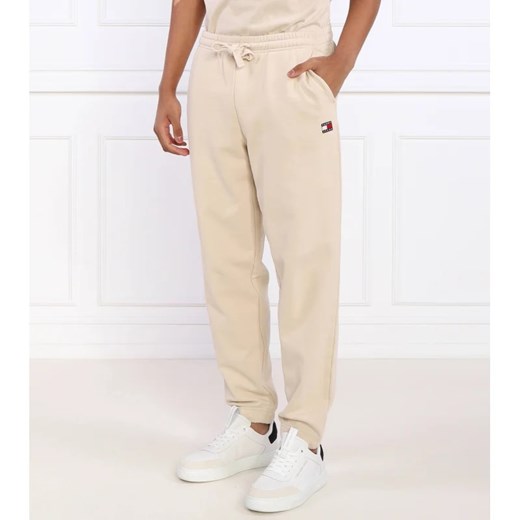 Tommy Jeans Spodnie dresowe | Regular Fit ze sklepu Gomez Fashion Store w kategorii Spodnie męskie - zdjęcie 164324990