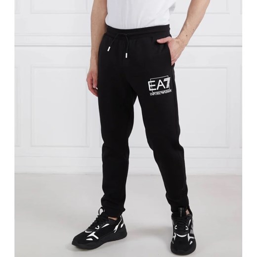 EA7 Spodnie dresowe | Regular Fit ze sklepu Gomez Fashion Store w kategorii Spodnie męskie - zdjęcie 164328564