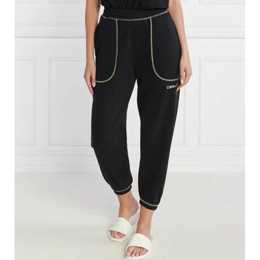 Calvin Klein Underwear Spodnie dresowe | Regular Fit ze sklepu Gomez Fashion Store w kategorii Spodnie damskie - zdjęcie 164329821