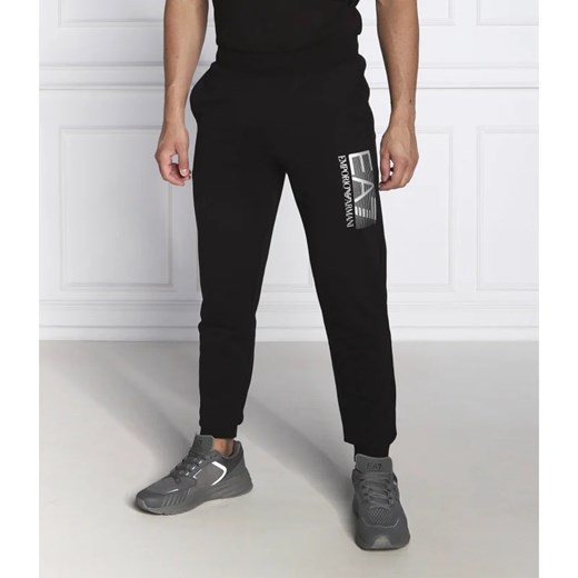EA7 Spodnie dresowe | Regular Fit ze sklepu Gomez Fashion Store w kategorii Spodnie męskie - zdjęcie 164335161