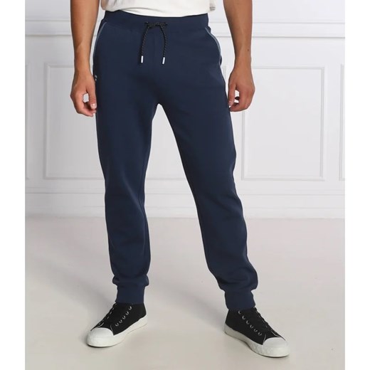 GUESS ACTIVE Spodnie dresowe | Regular Fit ze sklepu Gomez Fashion Store w kategorii Spodnie męskie - zdjęcie 164336203