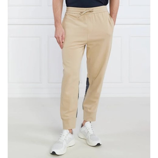 Armani Exchange Spodnie dresowe | Regular Fit ze sklepu Gomez Fashion Store w kategorii Spodnie męskie - zdjęcie 164337202