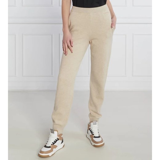 Calvin Klein Spodnie dzianinowe | Regular Fit | z dodatkiem kaszmiru ze sklepu Gomez Fashion Store w kategorii Spodnie damskie - zdjęcie 164337242