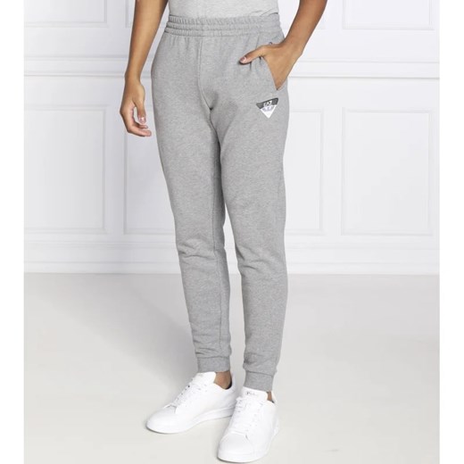 EA7 Spodnie dresowe | Regular Fit ze sklepu Gomez Fashion Store w kategorii Spodnie męskie - zdjęcie 164337254