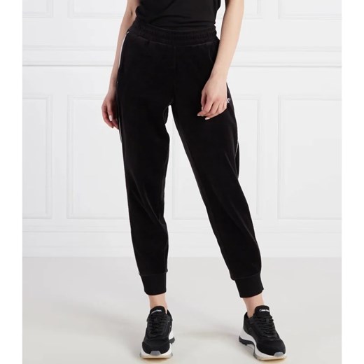 DKNY Sport Spodnie dresowe | Regular Fit ze sklepu Gomez Fashion Store w kategorii Spodnie damskie - zdjęcie 164337413