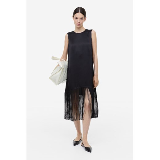 H & M - Satynowa sukienka z frędzlami - Czarny H & M L H&M