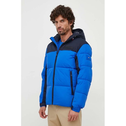 Tommy Hilfiger kurtka męska kolor niebieski zimowa ze sklepu ANSWEAR.com w kategorii Kurtki męskie - zdjęcie 164368680