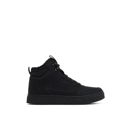 Cropp - Czarne sneakersy z ociepleniem - czarny Cropp 46 Cropp