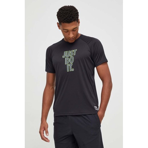 T-shirt męski Nike czarny 