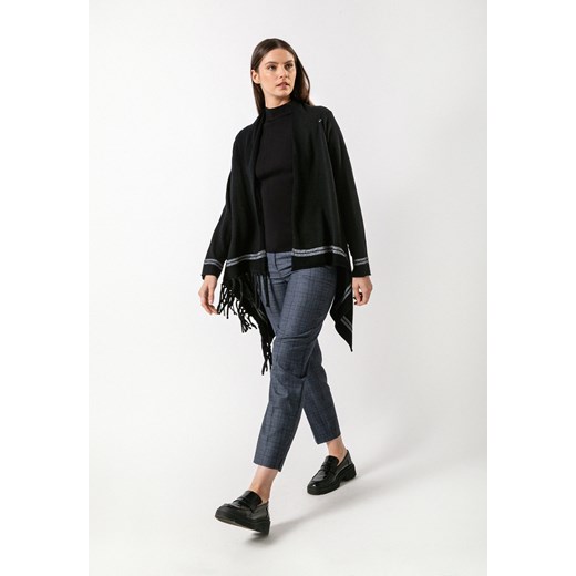Czarny sweter bez zapięcia z zakładanym przodem ze sklepu Molton w kategorii Swetry damskie - zdjęcie 164428671
