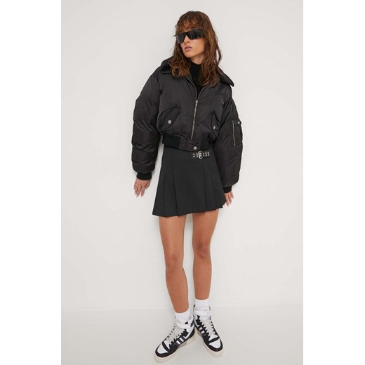 Czarna kurtka damska Guess Originals casualowa