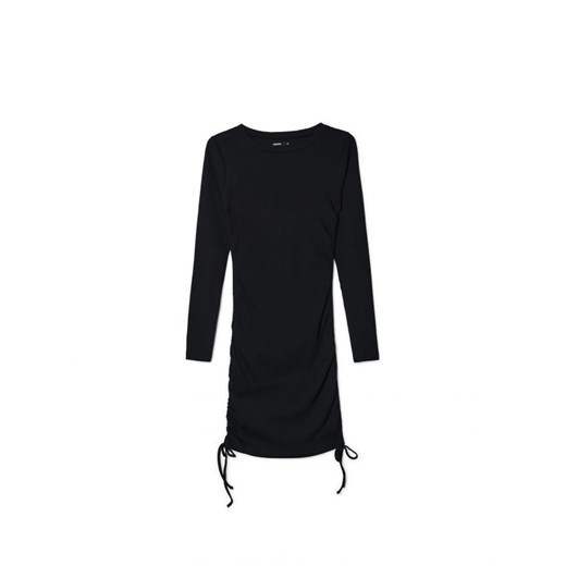 Cropp - Czarna sukienka z marszczeniem - czarny ze sklepu Cropp w kategorii Sukienki - zdjęcie 164527171