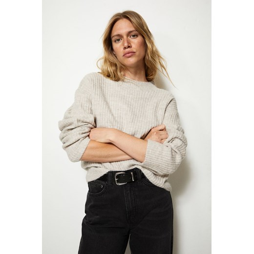 H & M - Sweter o splocie w prążki - Beżowy H & M L H&M
