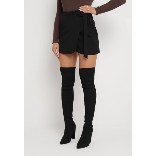 Czarna Kopertowa Spódnica Mini z Wiązaniem Reasmey ze sklepu Born2be Odzież w kategorii Spódnice - zdjęcie 164529372