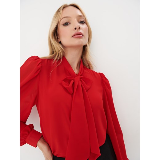 Bluzka damska Mohito elegancka z długim rękawem 