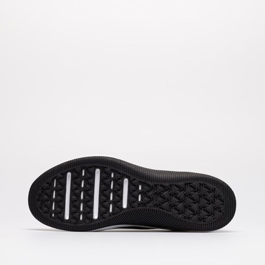 nike mc trainer 2 dm0823-002 Nike 43 okazyjna cena 50style.pl