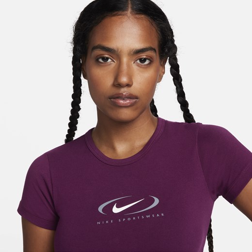 Bluzka damska Nike fioletowa z jerseyu z okrągłym dekoltem 