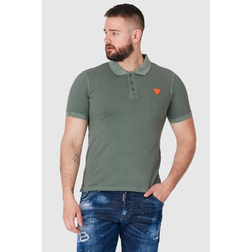 GUESS Zielona koszulka polo z pomarańczowym logo, Wybierz rozmiar L ze sklepu outfit.pl w kategorii T-shirty męskie - zdjęcie 165010213