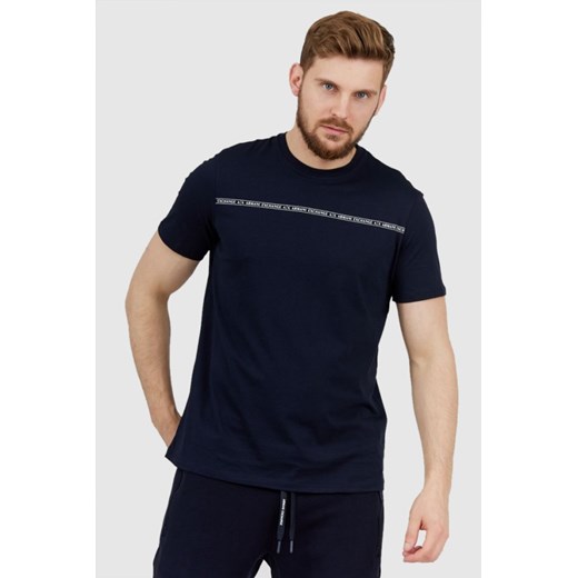 ARMANI EXCHANGE Granatowy t-shirt męski z paskiem z logo, Wybierz rozmiar S ze sklepu outfit.pl w kategorii T-shirty męskie - zdjęcie 165013664