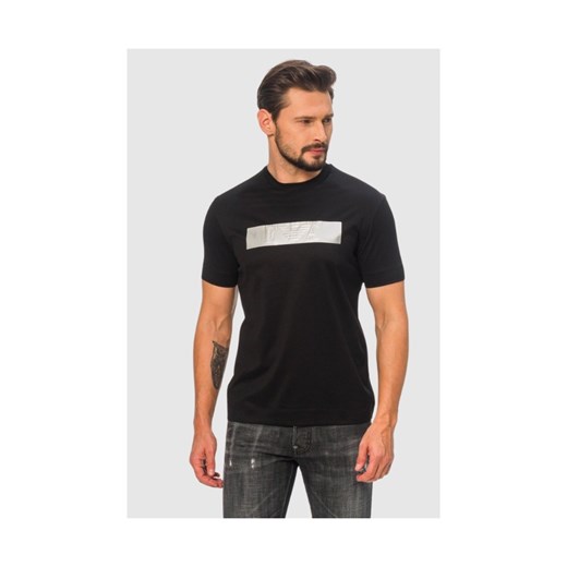 EMPORIO ARMANI Czarny t-shirt męski ze srebrnym logo, Wybierz rozmiar L ze sklepu outfit.pl w kategorii T-shirty męskie - zdjęcie 165013970