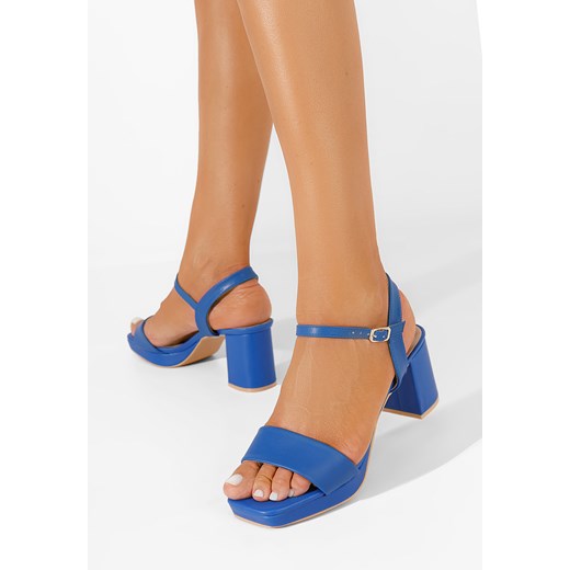 Niebieskie sandały na słupku Kaelyn ze sklepu Zapatos w kategorii Sandały damskie - zdjęcie 165297184